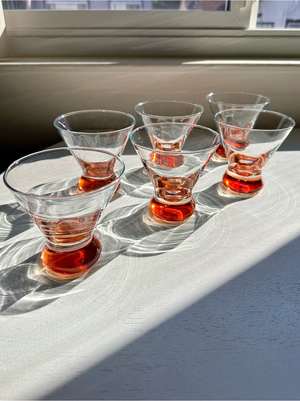 Crate & barrel dizzy martini cocktail glass 8oz drinkware orange base set/6 NWT